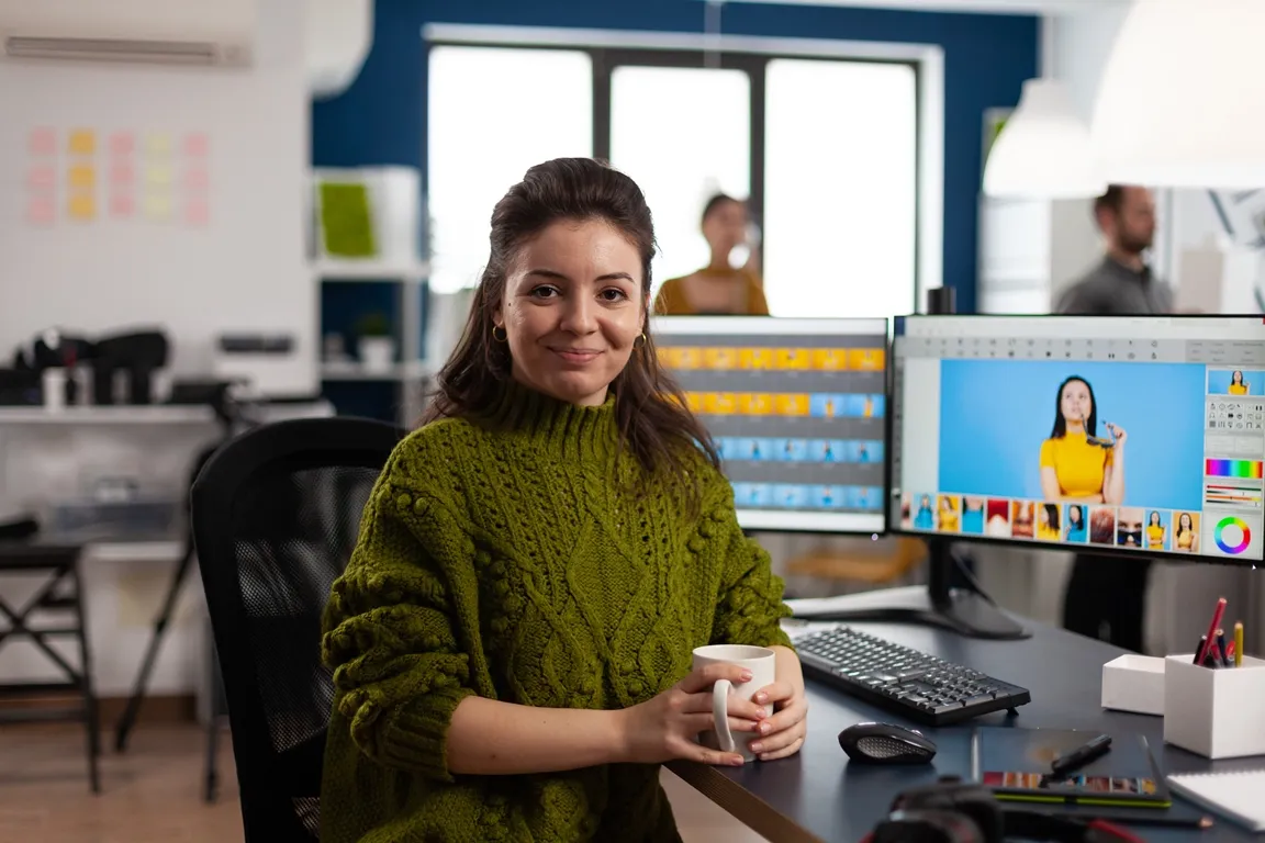 Graphics Designer Job Vacancy for Freshers